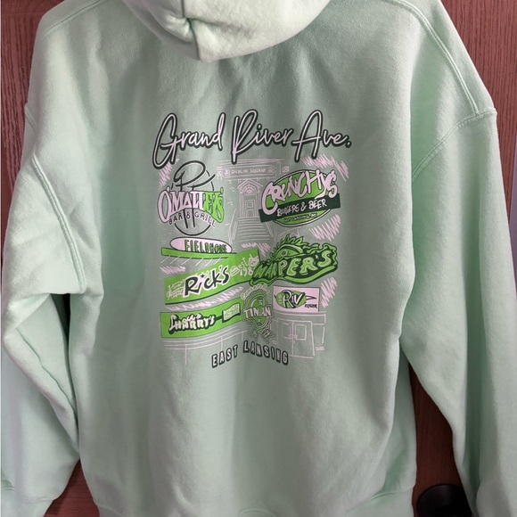 Gildan Tops - Michigan State Graphic Hoodie